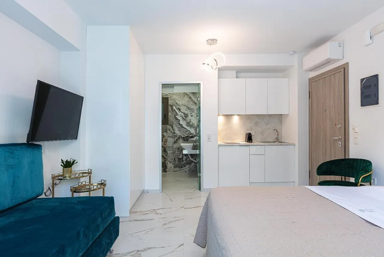 Deux Paradis, A Beachfront Retreat, By Thinkvilla Rethymno  Apartment Rethymno (Crete)