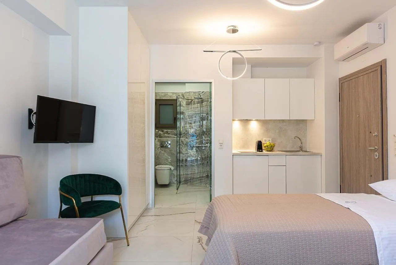 Apartment Deux Paradis, A Beachfront Retreat, By Thinkvilla Rethymno